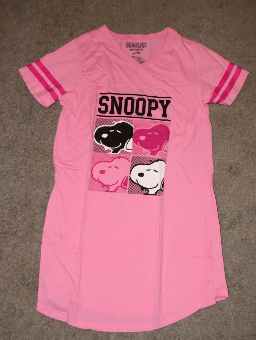 Peanuts Womans XL T-shirt (Pink & Purple)
